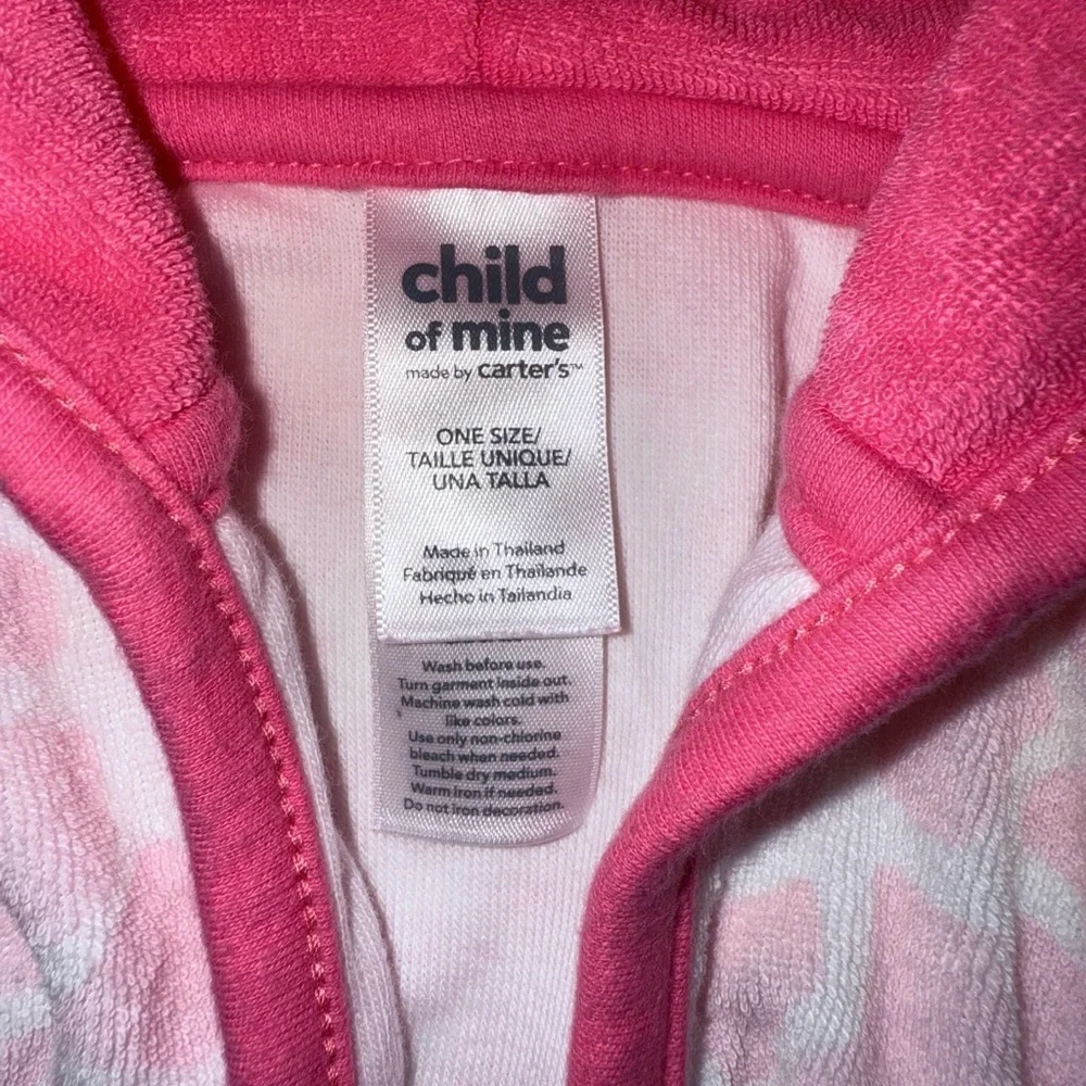Child of mine Carter’s Pink Hooded Giraffe Print baby girls one size